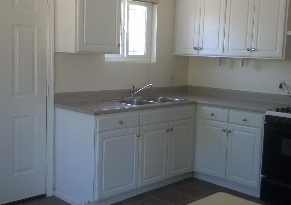2nd image of 4372 56th St