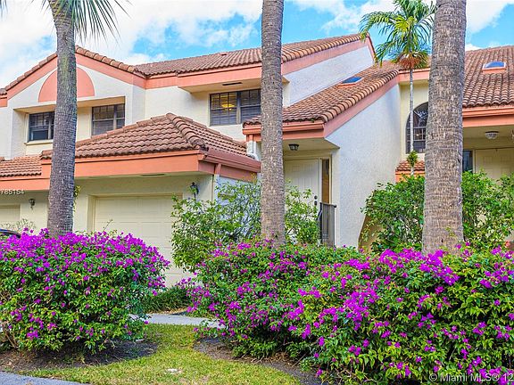 4th image of 3505 Emerald Oaks Dr #1806