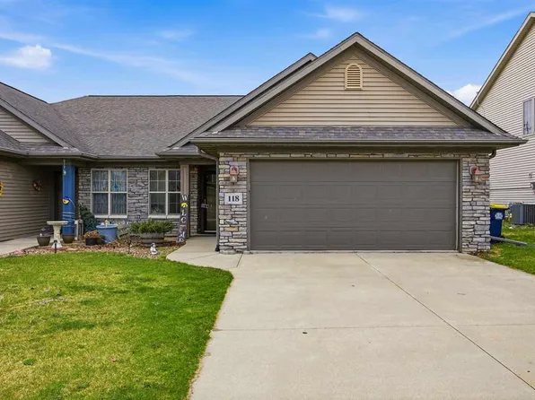 118 Bailey Park Rd, Williamsburg, IA 52361