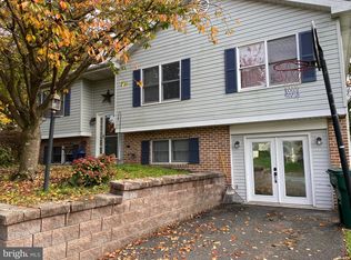 6012 Farming Ridge Blvd, Reading, PA 19606