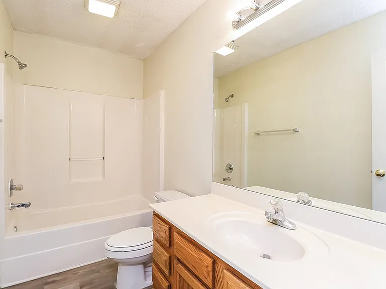 4512 Carol Ct — Photo 15