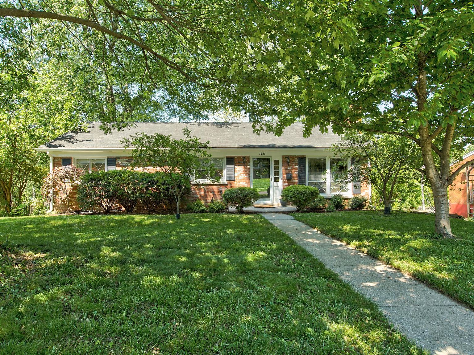 1821 Traveller Rd, Lexington, KY 40504 Zillow
