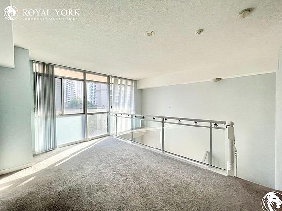 4th image of 225 Webb Dr #305