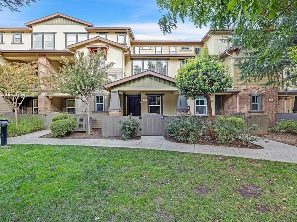 109 El Paseo Cir, Walnut Creek, CA 94597