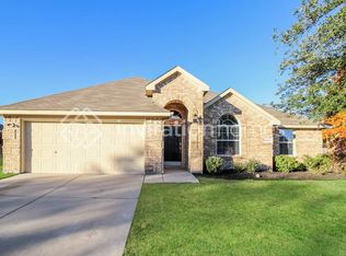 13425 Austin Stone Dr, Fort Worth, TX 76115