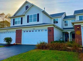 366 Risen Star Ln #366, Oswego, IL 60543