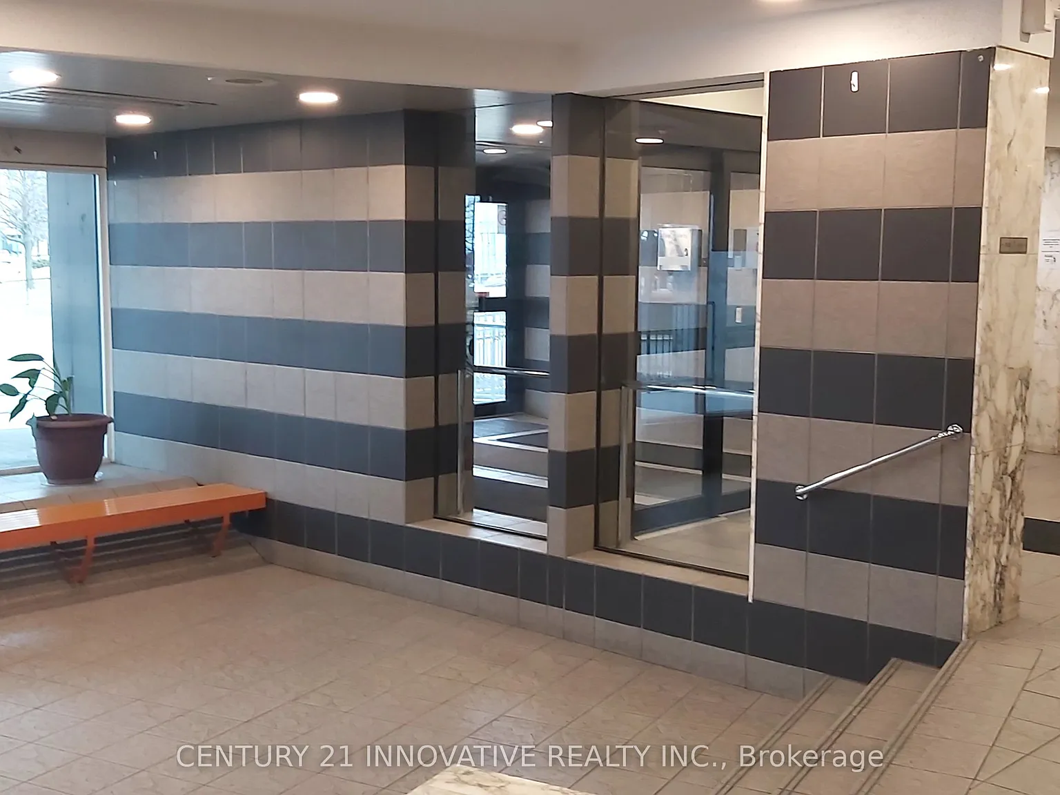 2 bed, $2,300 — Photo 2