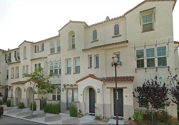 3rd image of 65 Palm Dr #A