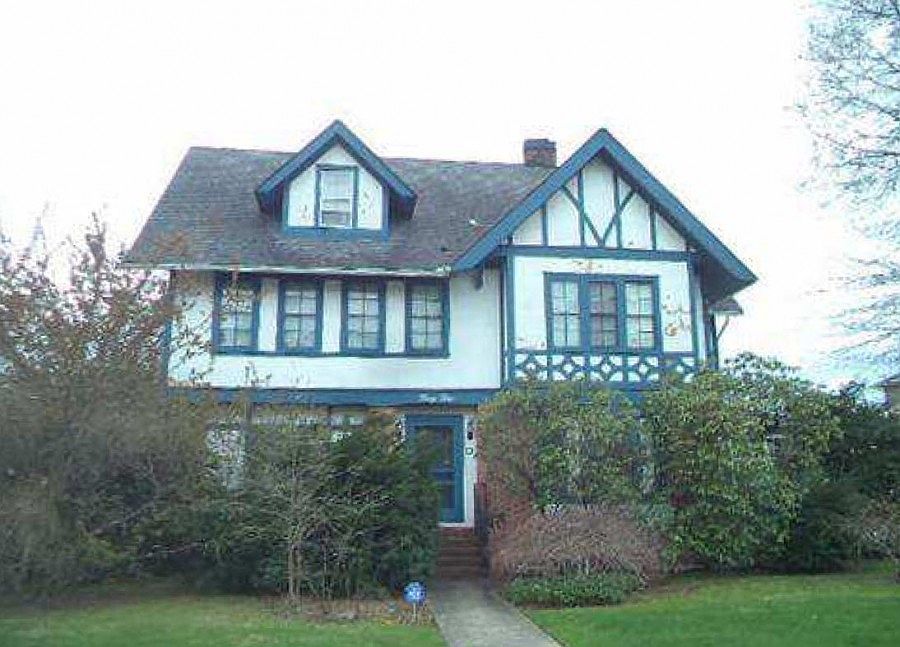 2nd image of 45 Porterfield Pl