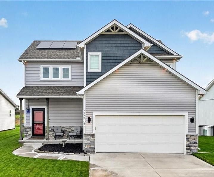 1st image of 27403 E Cedar Grove Dr