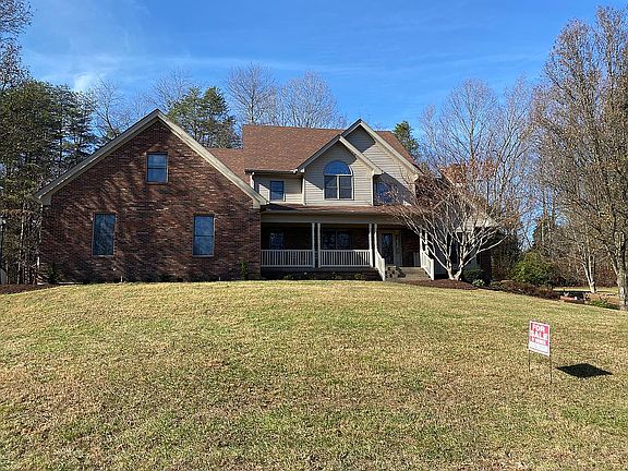 2nd image of 7018 Summerfield Way