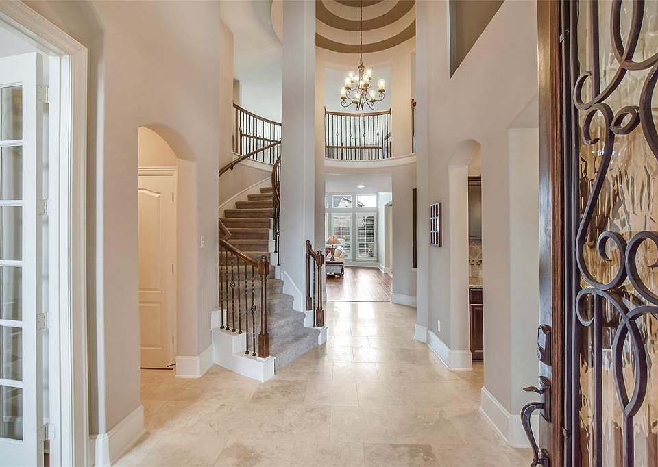 1st image of 13003 Picket Hills Ln