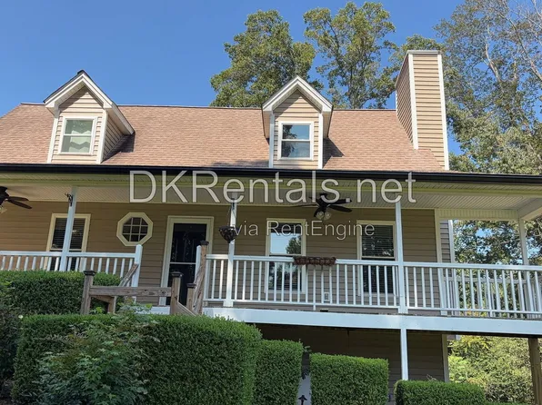 38 Betty Ln, Douglasville, GA 30134