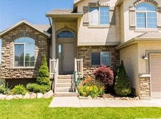 2204 E View Dr, South Weber, UT 84405