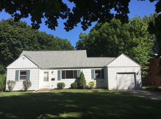 508 Hessel Blvd, Champaign, IL