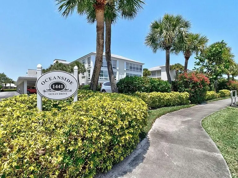 S Ocean Dr — Photo 14