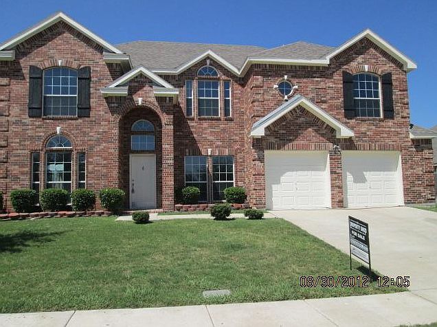 1st image of 202 Lorient Dr