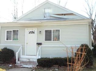 116 Barber St, Springfield, MA 01109