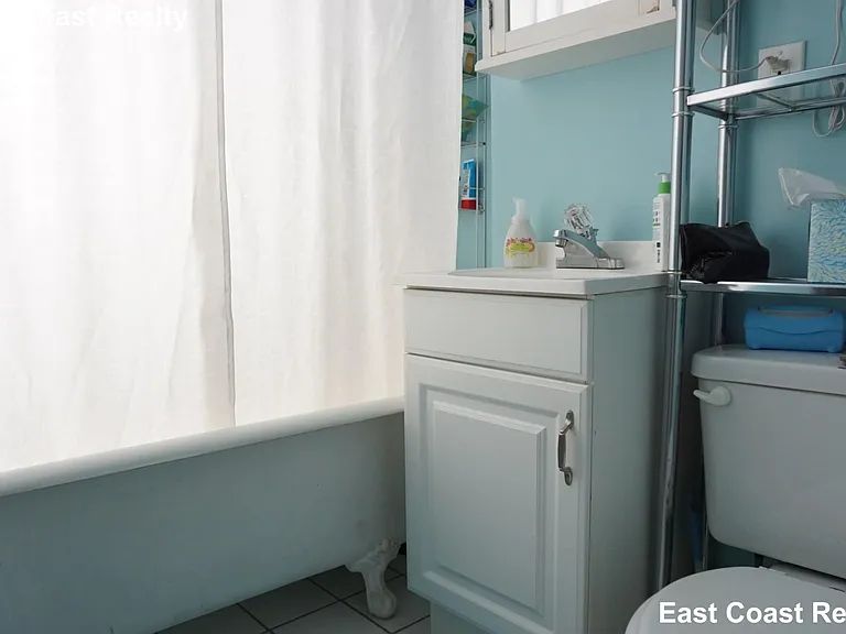 76 Gordon St #15 — Photo 6