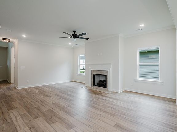 7th image of this home