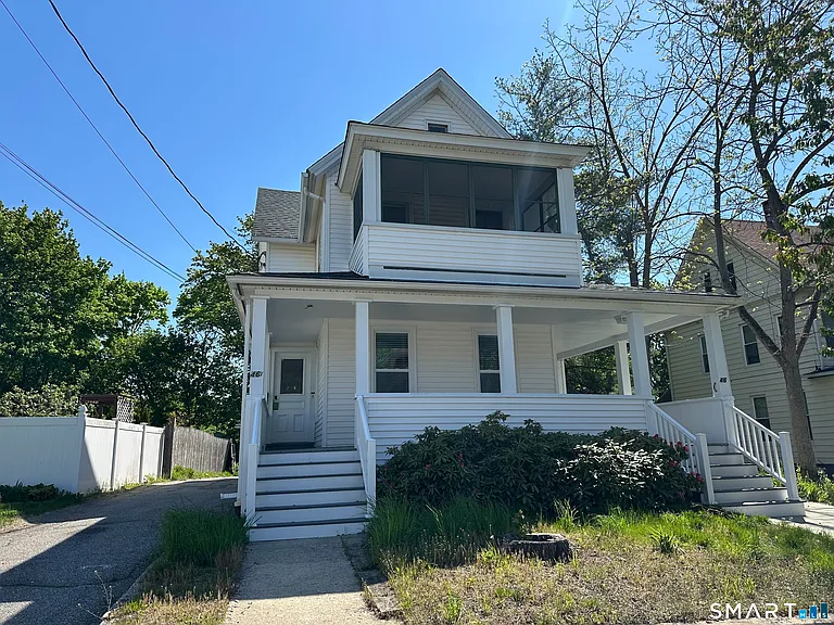 46 Holbrook St — Photo 2