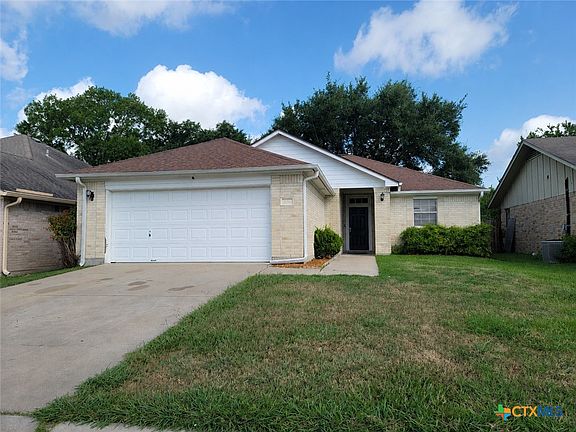3rd image of 206 Belmoor Ln