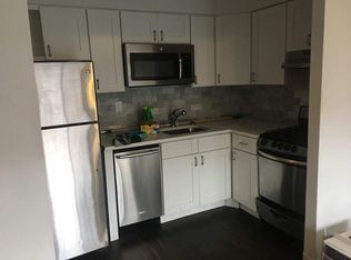 3025 31st St APT 3B, Astoria, NY 11102