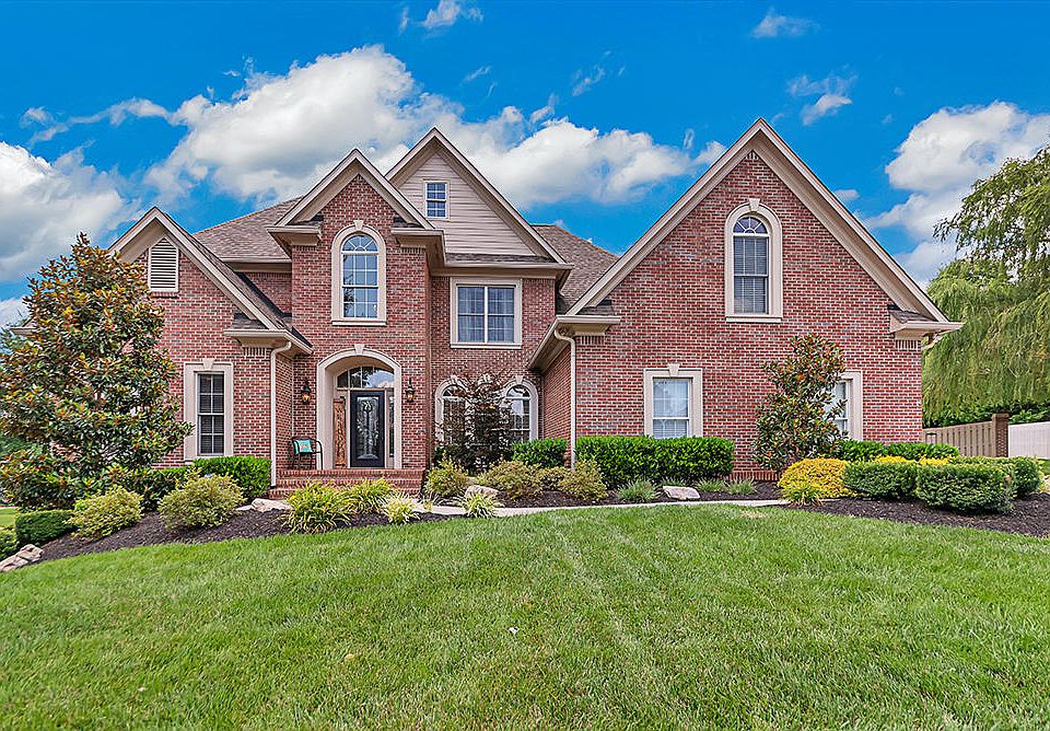 1st image of 8905 Dover Cliff Ln