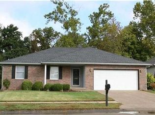 1320 Harlaxton Rd, Evansville, IN 47725