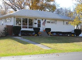 451 Lepes Rd, Somerset, MA 02726