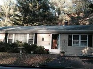 16 Adam Wheeler Ln, Holliston, MA 01746