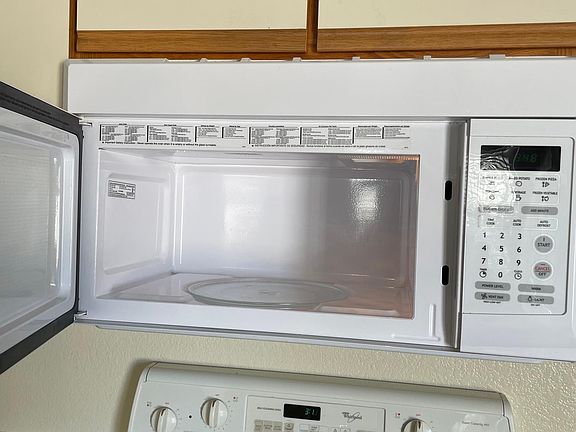 4th image of 13848 W Ironwood St