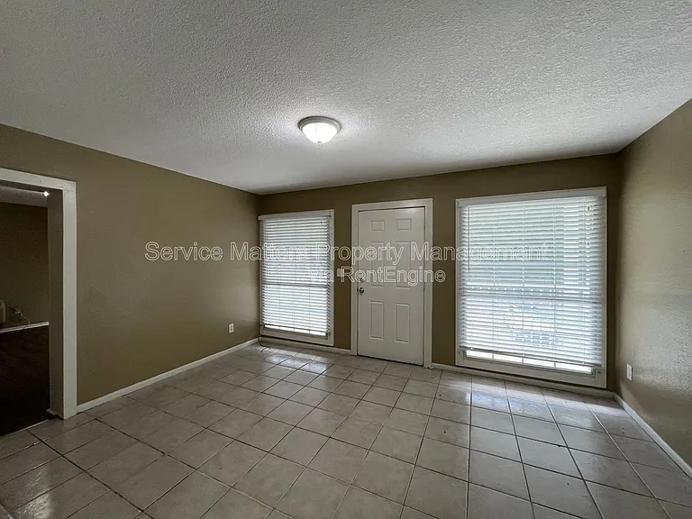 6876 Trading Post Ln — Photo 13