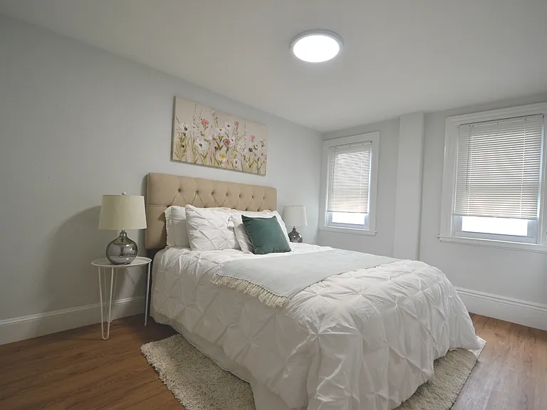 250 Walnut St #B — Photo 12