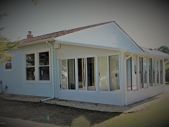 5th image of 9 Wedgeport Dr