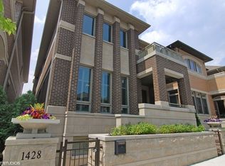 1428 S Emerald St, Chicago, IL 60607