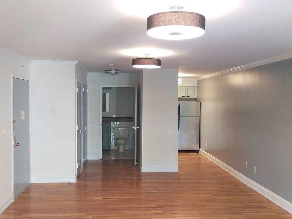 1st image of 345 17th St #2E