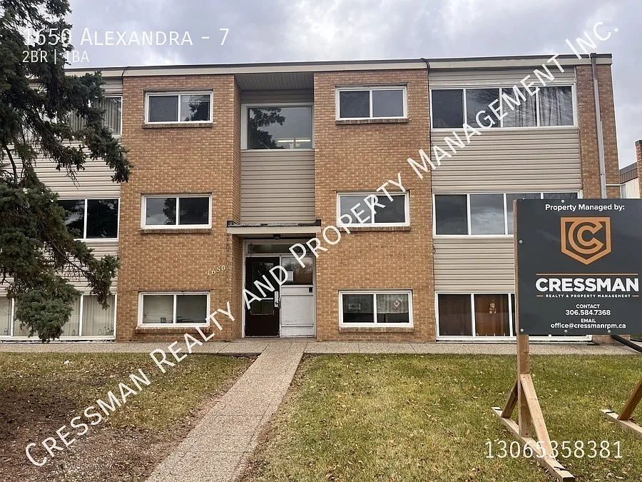 1650 Alexandra St #1