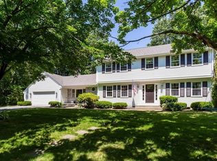 78 Quinnehtuk Rd, Longmeadow, MA 01106