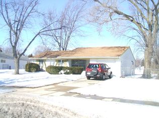 1632 W Weathersfield Way, Schaumburg, IL 60193