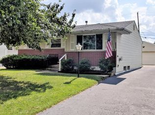 5295 Roche Pl, Columbus, OH 43229