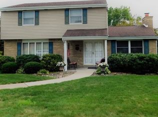 55 Adrian Dr, Greensburg, PA 15601