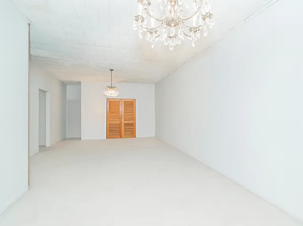 438 73rd Street image 23 of 34