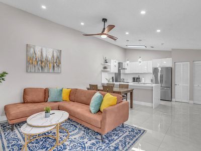 1329 Periwinkle Pl, Wellington, FL, 33414