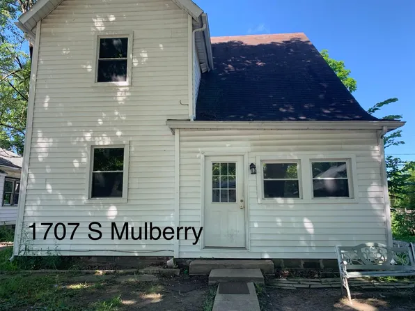 1707 S Mulberry St, Muncie, IN 47302