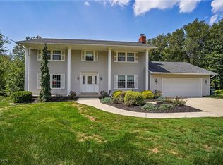 2619 Henrietta Dr, Uniontown, OH 44685