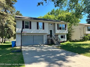 2838 Risdale Ave, Lansing, MI 48911