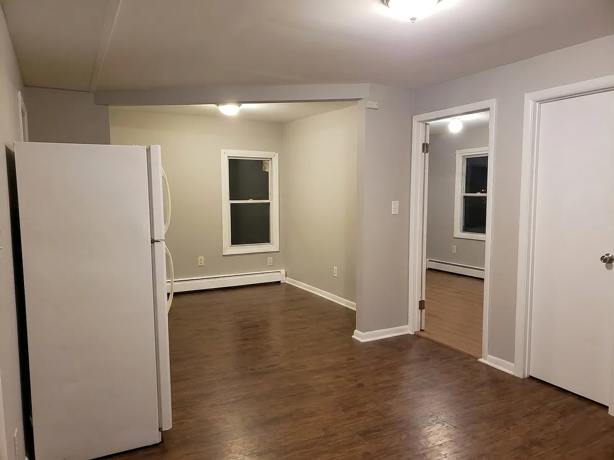 8 Park Street - 2 — Photo 2