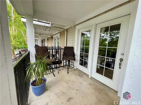 1035 Barnett Shoals Road #528, Athens, GA 30605