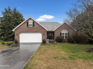 3612 Tannehill Dr, Maryville, TN 37801